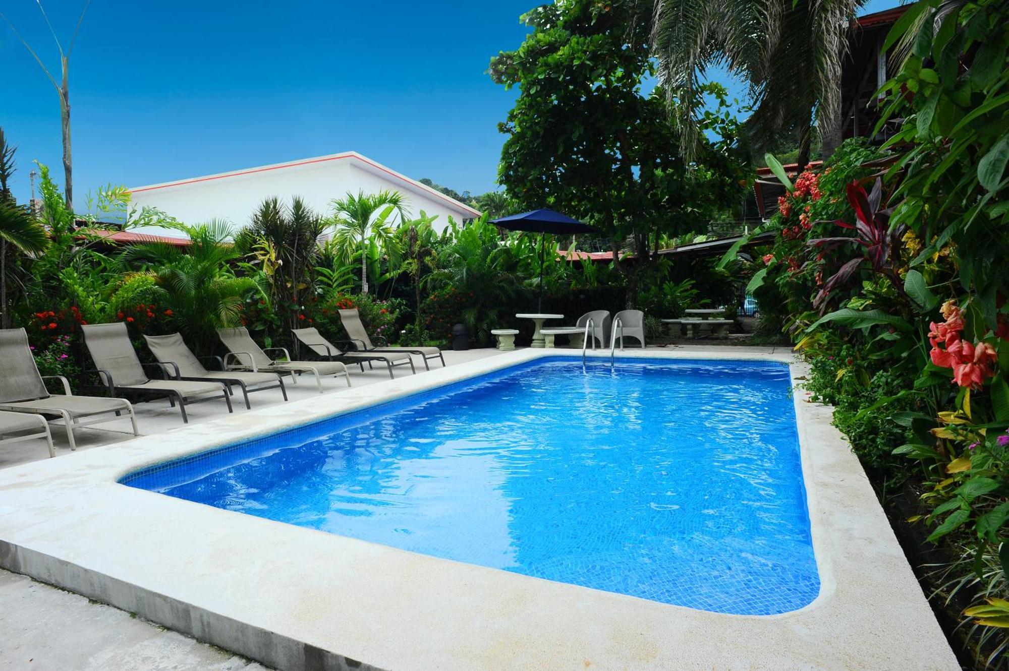 Private Fully Furnished Home At Wide Mouth Frog Hostel Quepos Ngoại thất bức ảnh