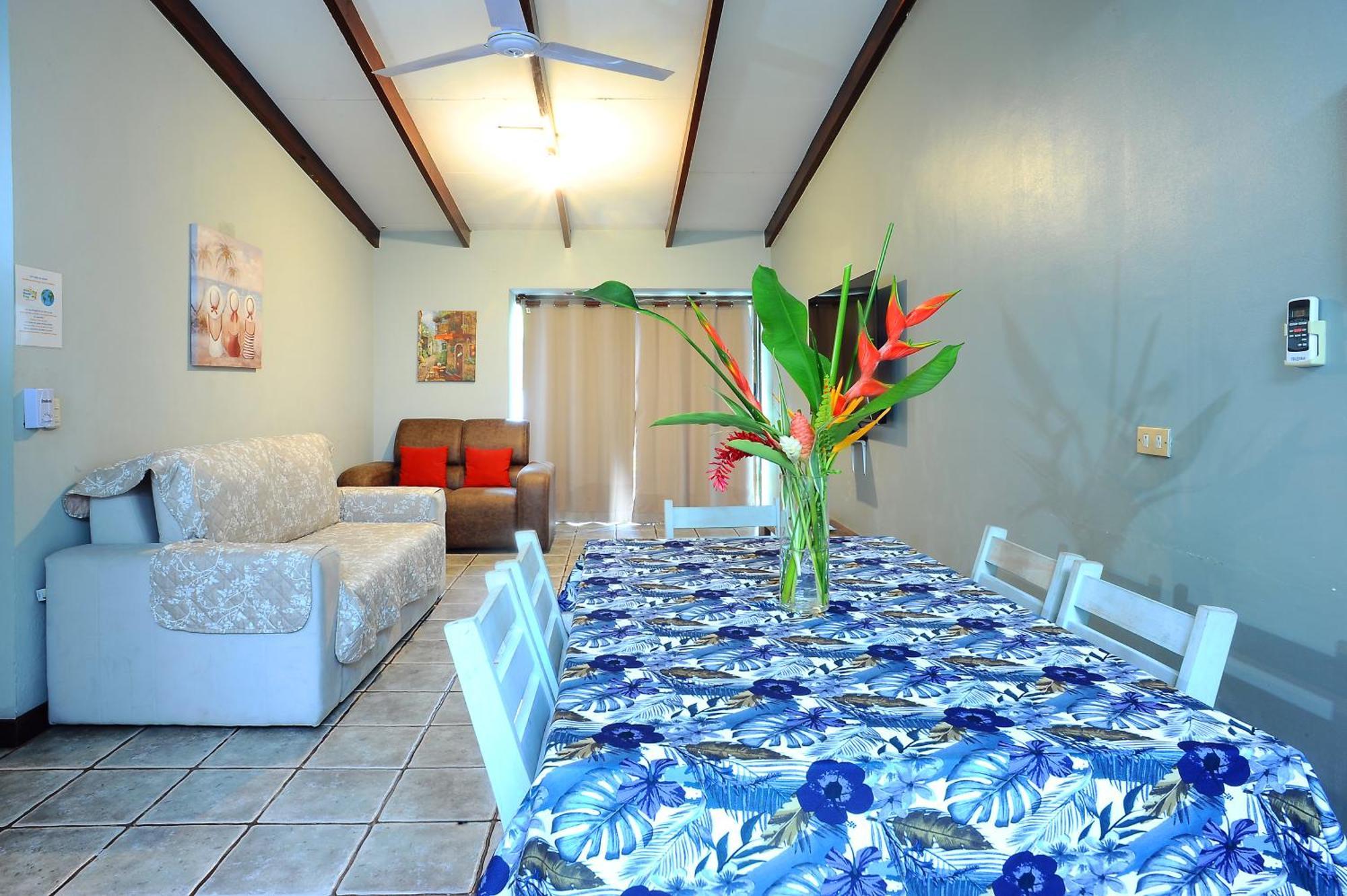 Private Fully Furnished Home At Wide Mouth Frog Hostel Quepos Ngoại thất bức ảnh